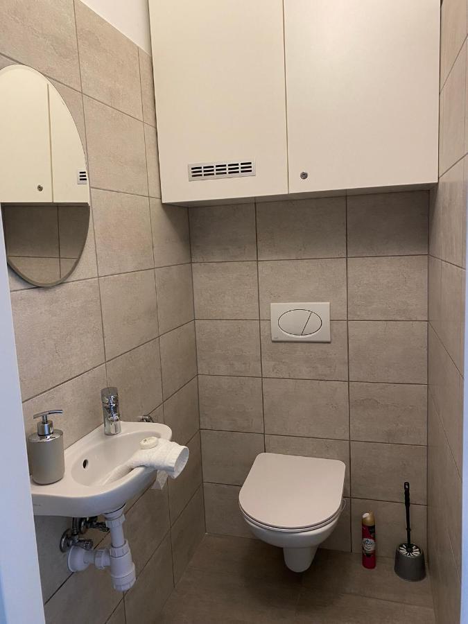 Apartamento Moonshine Szeged Exterior foto