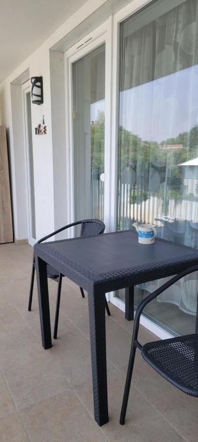 Apartamento Moonshine Szeged Exterior foto