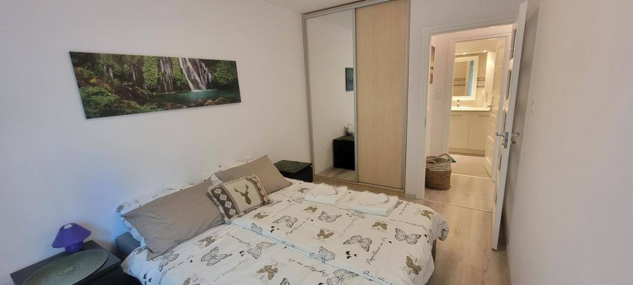 Apartamento Moonshine Szeged Exterior foto
